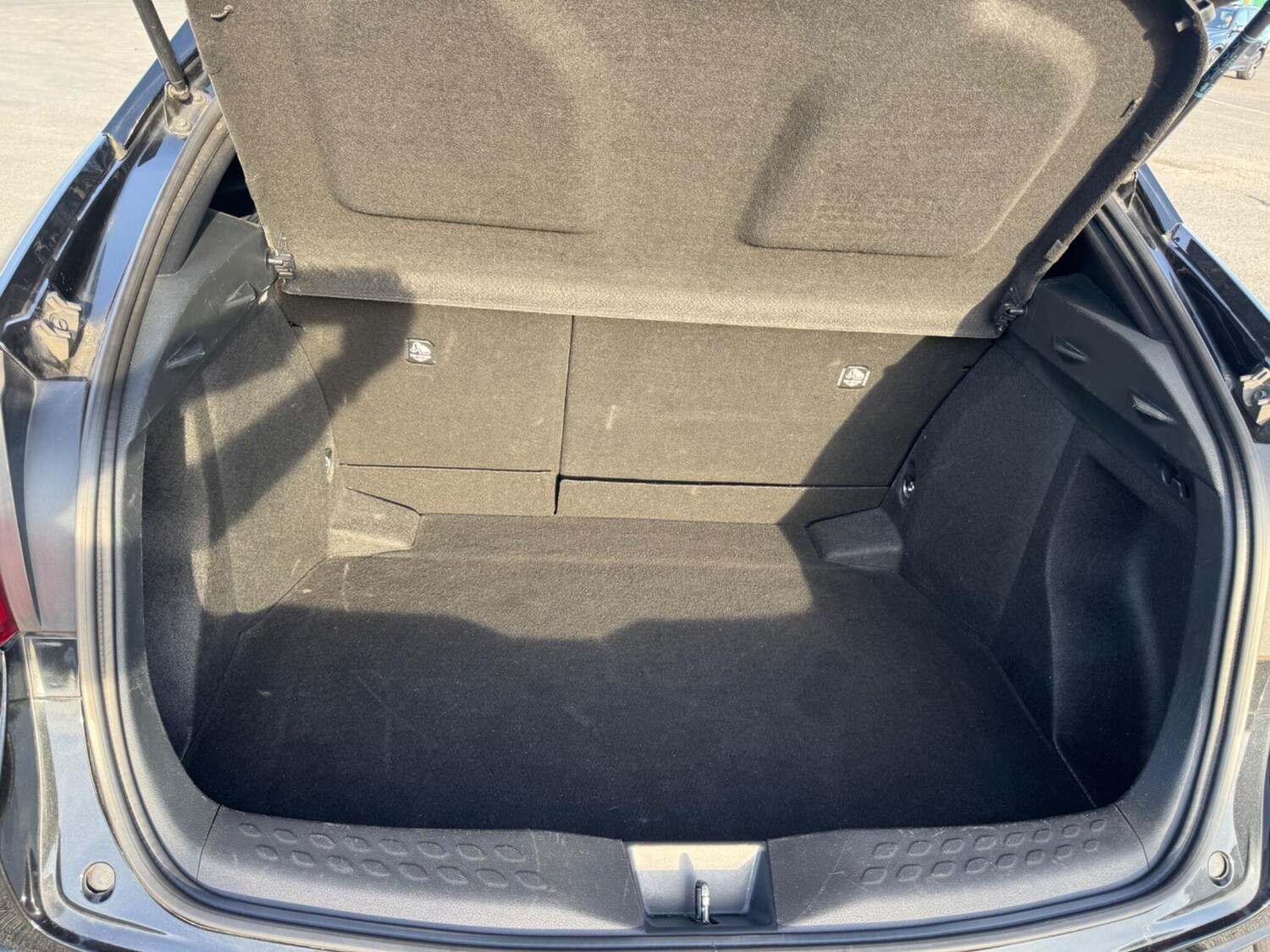 Used Toyota C-HR 2017 for sale - 78170393: Photo 31