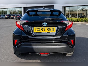 Used Toyota C-HR 2017 for sale - 78170393: Photo