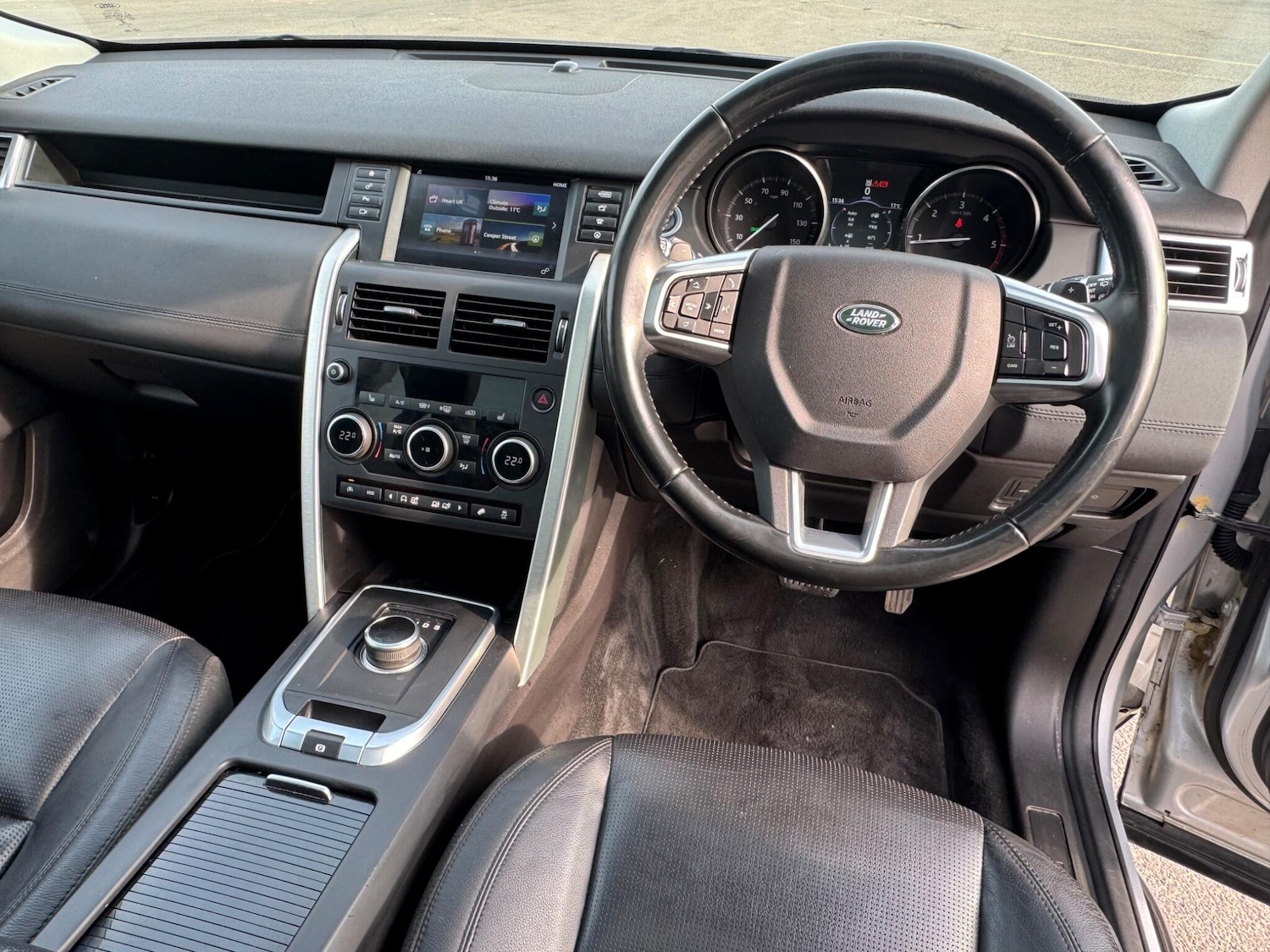 Used Land Rover Discovery Sport for sale - 77969697: Photo 9