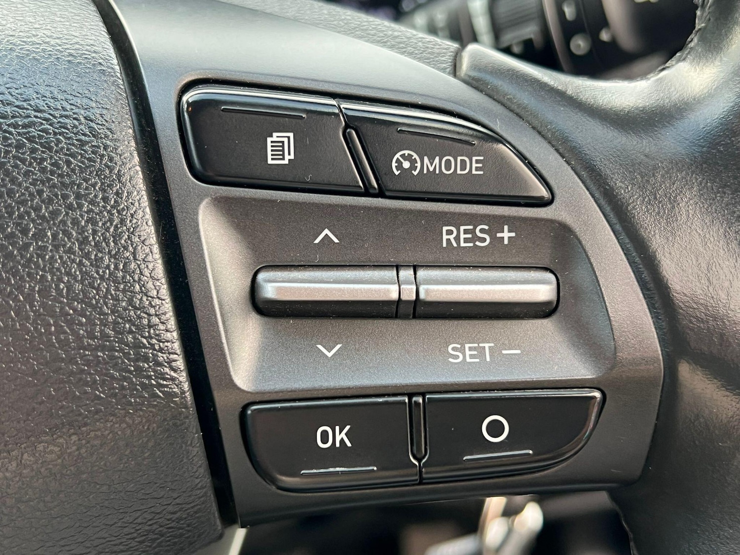 Used Hyundai KONA 2018 for sale - 76512489: Photo 25