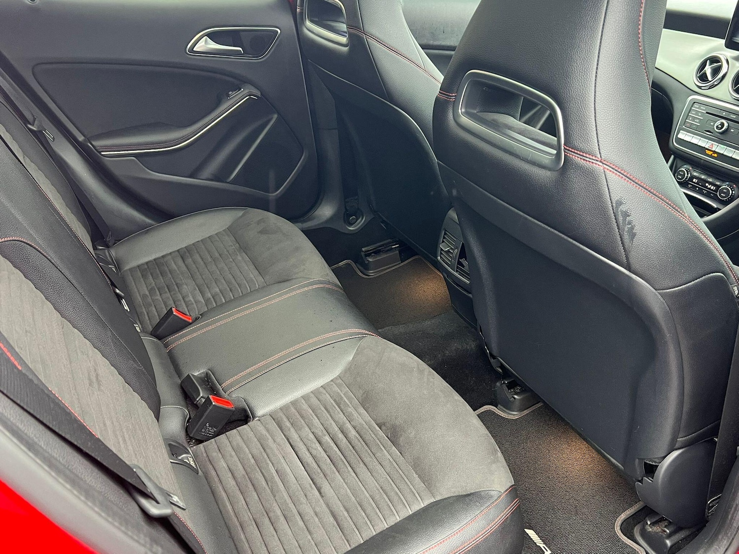 Used Mercedes-Benz GLA 2018 for sale - 76584307: Photo 14