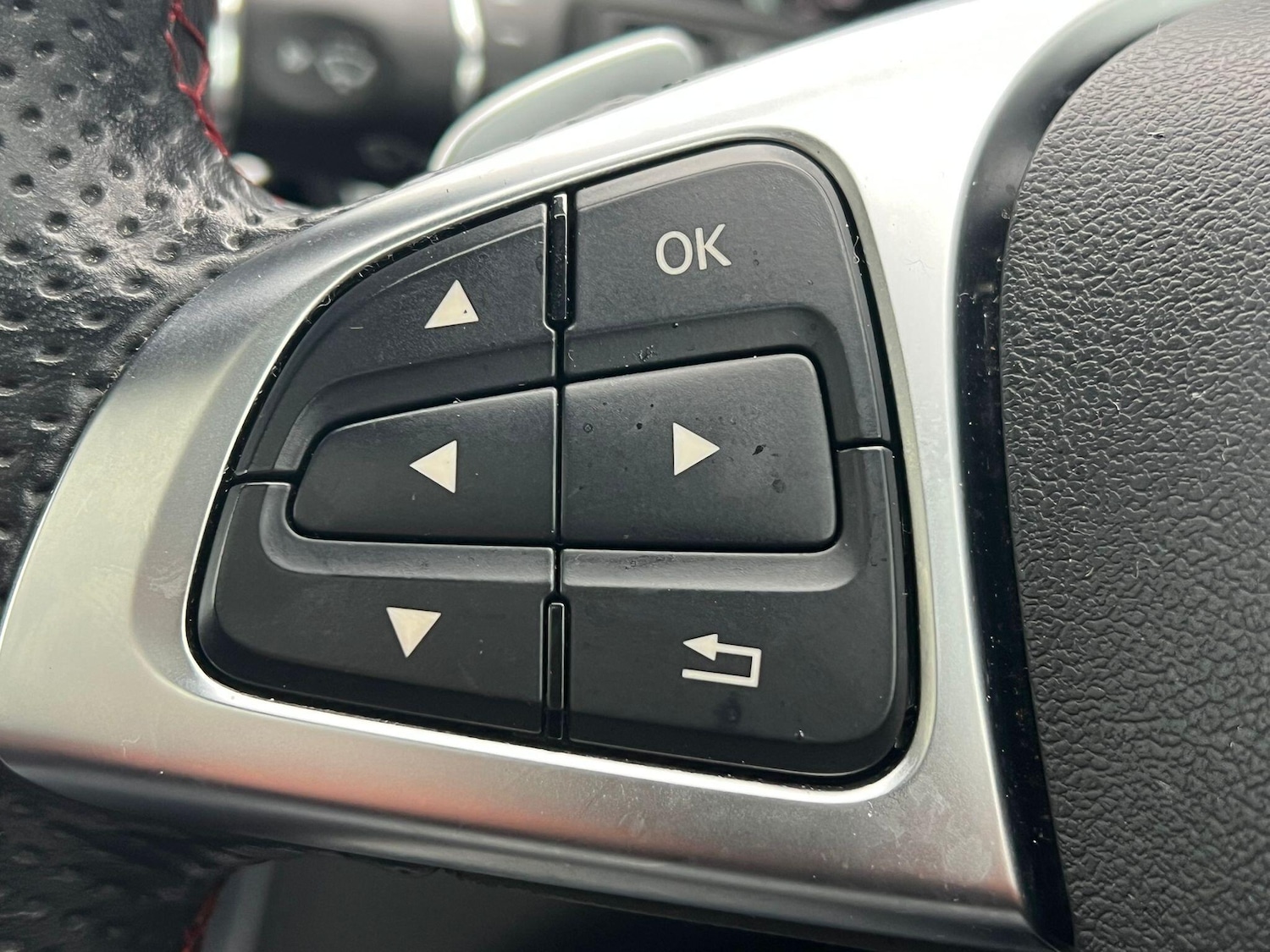 Used Mercedes-Benz GLA 2018 for sale - 76584307: Photo 23