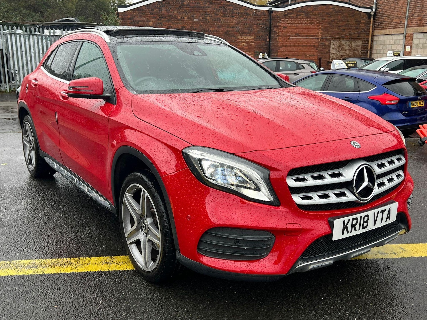 Used Mercedes-Benz GLA 2018 for sale - 76584307: Photo 3