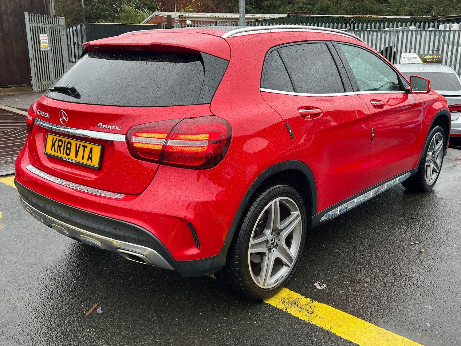 Used Mercedes-Benz GLA 2018 for sale - 76584307: Photo 6