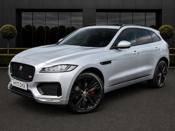 Used Jaguar F-Pace 2017 for sale - 79484928: Photo