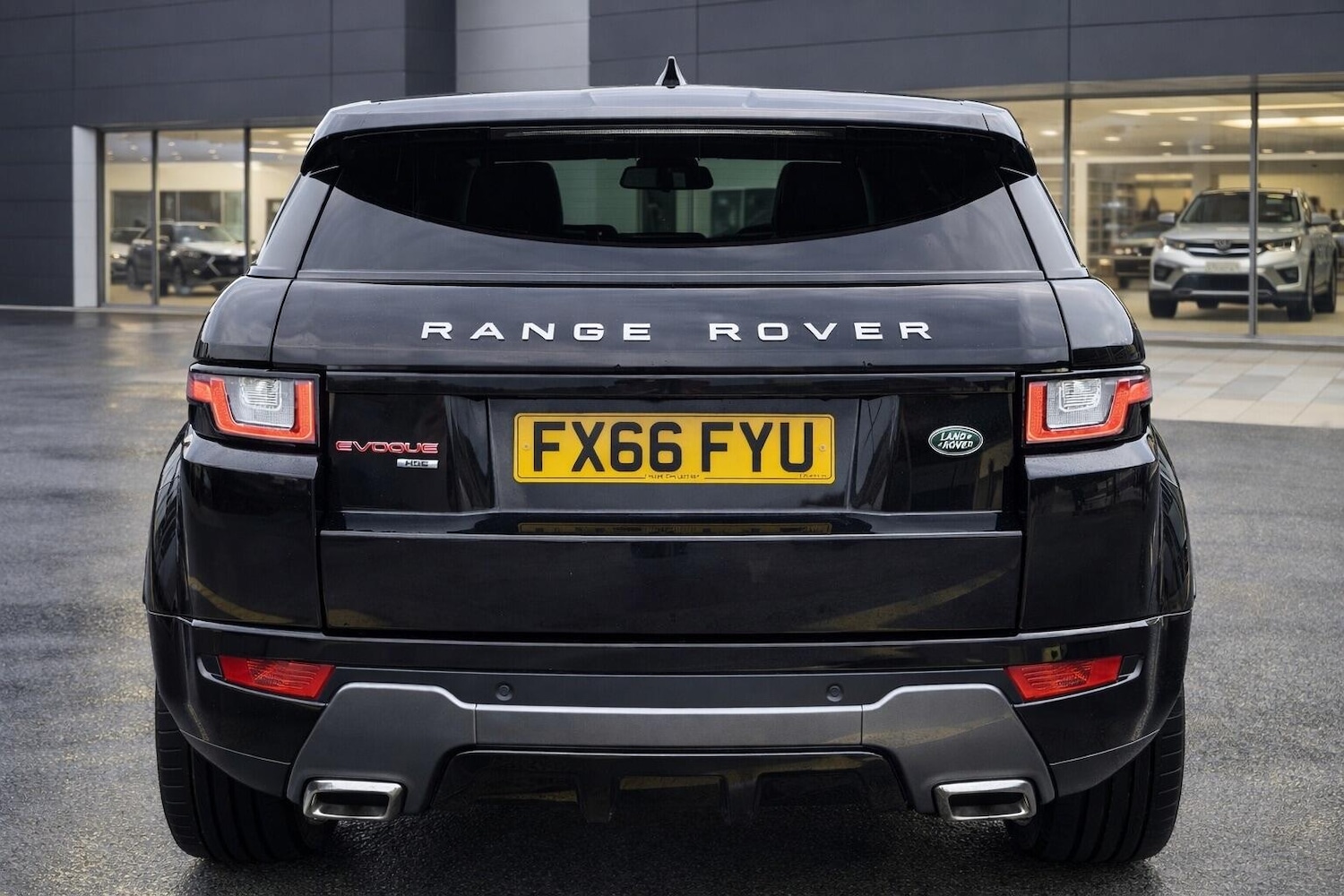 Used Land Rover Discovery Sport 2016 for sale - 77469290: Photo 5