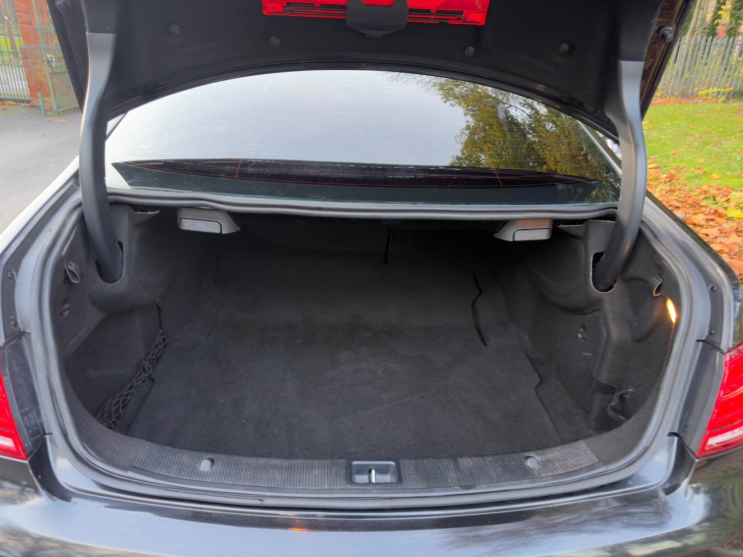 Used Mercedes-Benz E Class 2016 for sale - 76572603: Photo 17