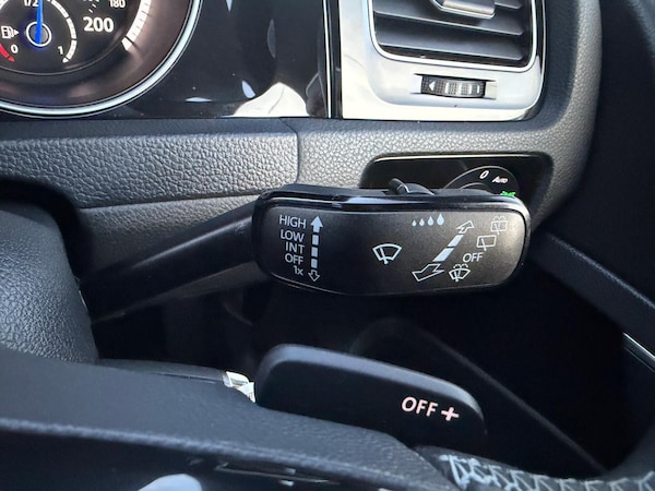 Used Volkswagen Golf 2014 for sale - 76251348: Photo 20