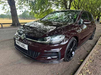 Volkswagen - Golf