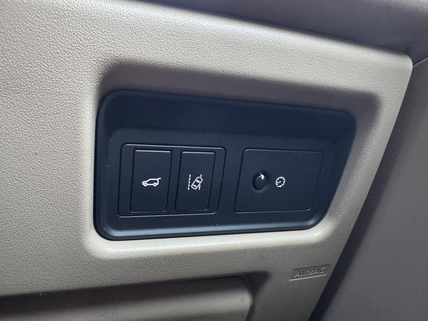 Used Land Rover Discovery Sport 2015 for sale - 77565122: Photo 25