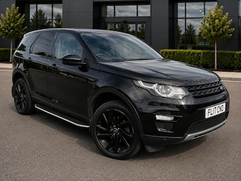 Used Land Rover Discovery Sport 2017 for sale - 79092619: Photo