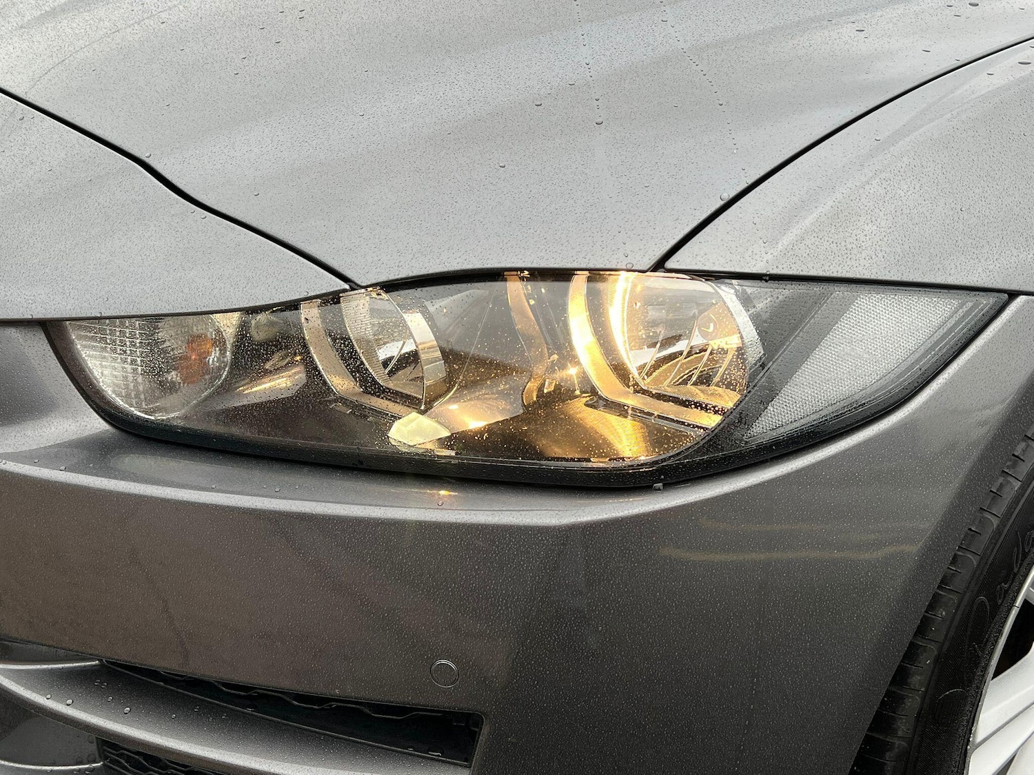 Used Jaguar XE 2017 for sale - 76550503: Photo 30