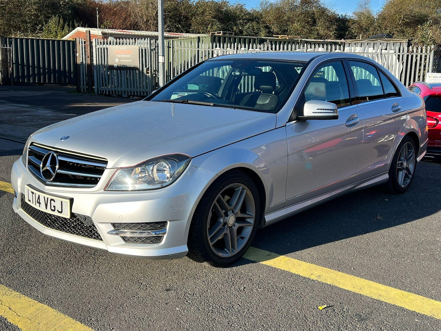 Used Mercedes-Benz C Class 2014 for sale - 76658708: Photo 1