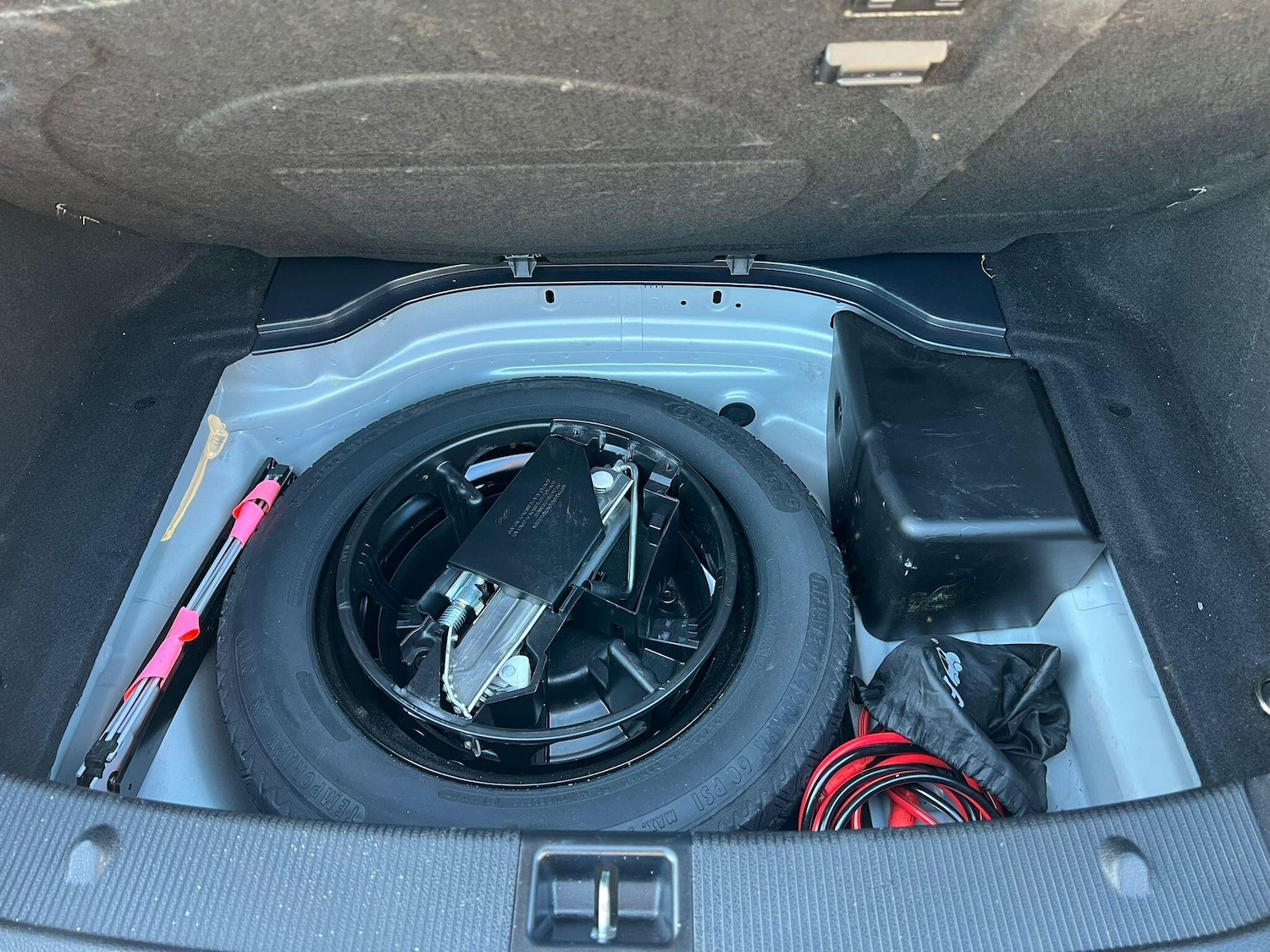 Used Mercedes-Benz C Class 2014 for sale - 76658708: Photo 28