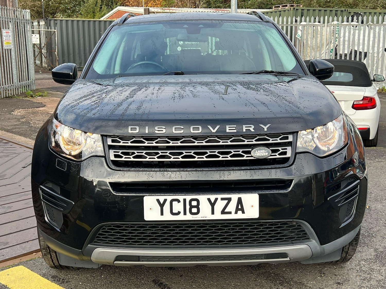 Used Land Rover Discovery Sport 2018 for sale - 76522446: Photo 2