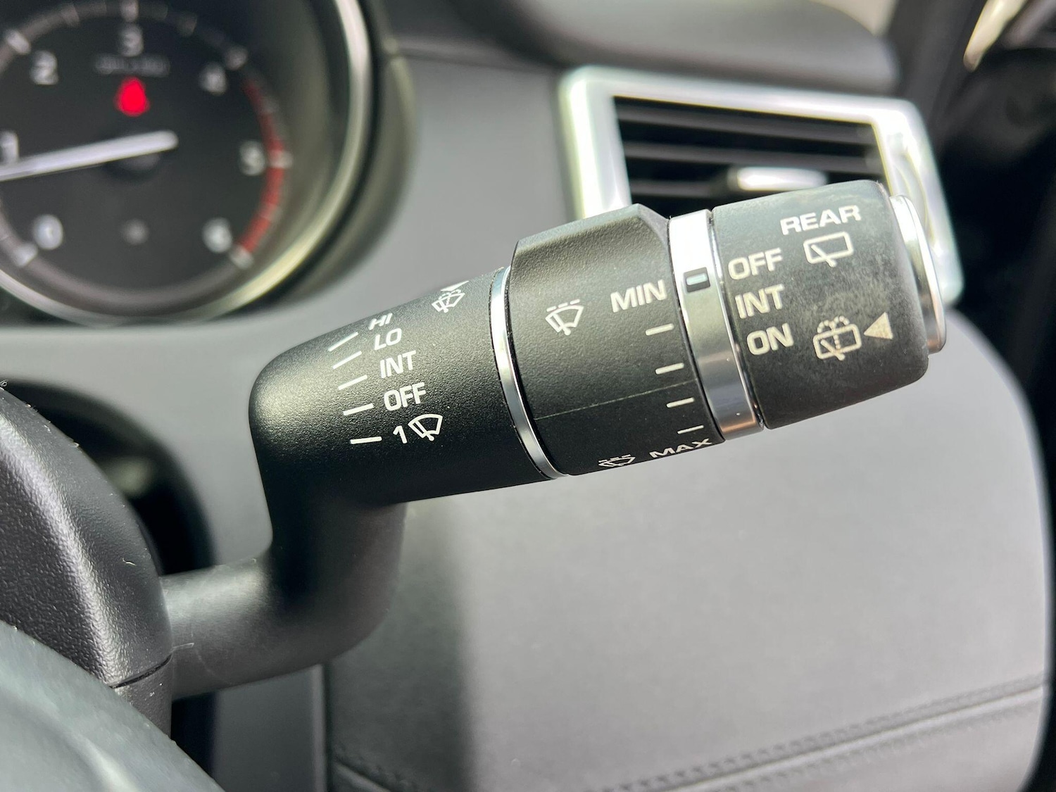 Used Land Rover Discovery Sport 2018 for sale - 76522446: Photo 25