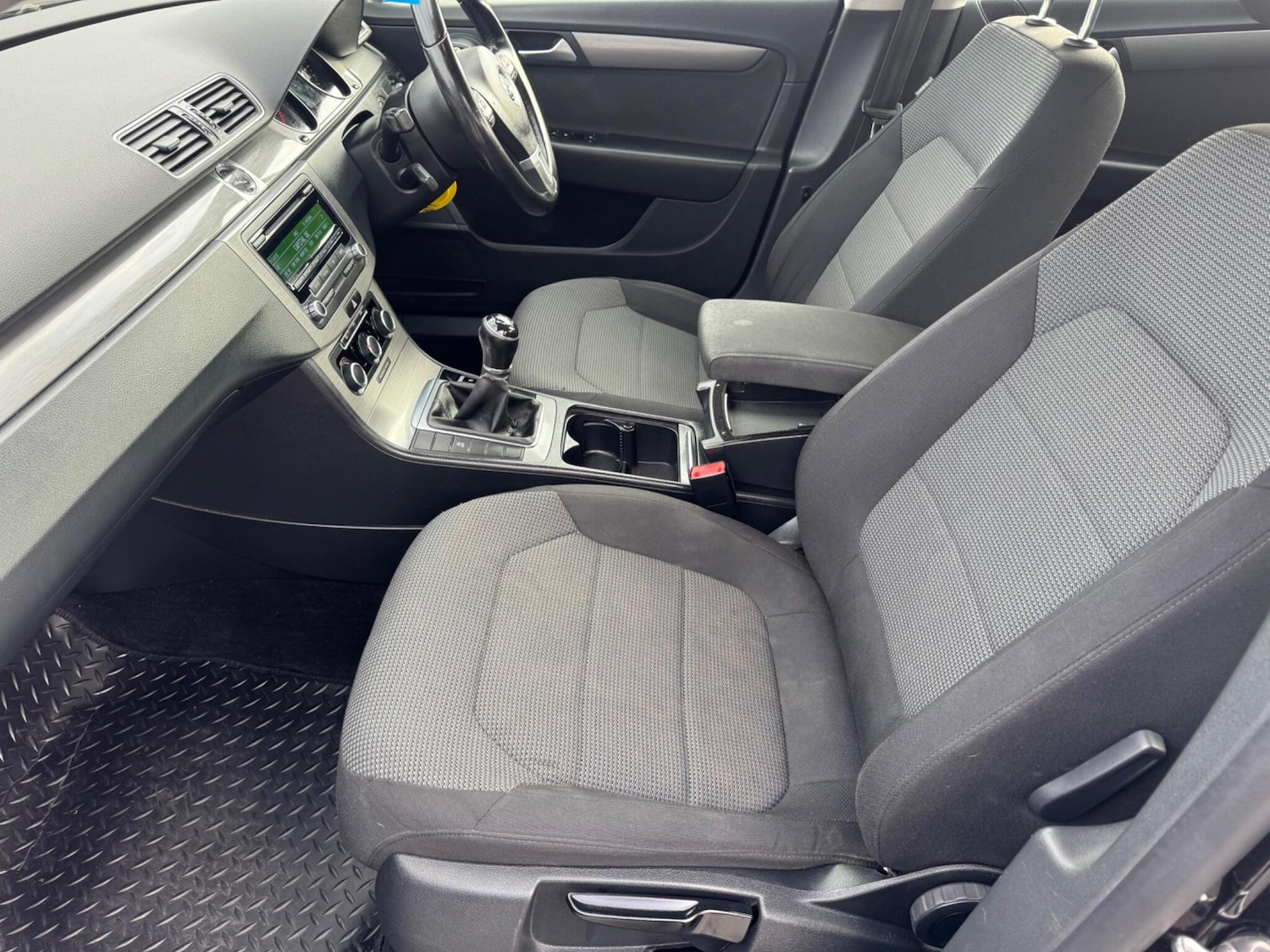 Used Volkswagen Passat 2012 for sale - 78034533: Photo 11