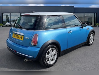 Used MINI Hatch 2004 for sale - 78116094: Photo