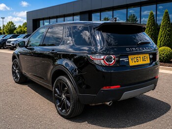 Used Land Rover Discovery Sport 2017 for sale - 78600953: Photo