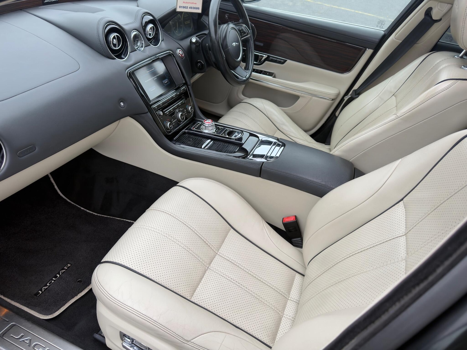 Used Jaguar XJ 2014 for sale - 76633598: Photo 13