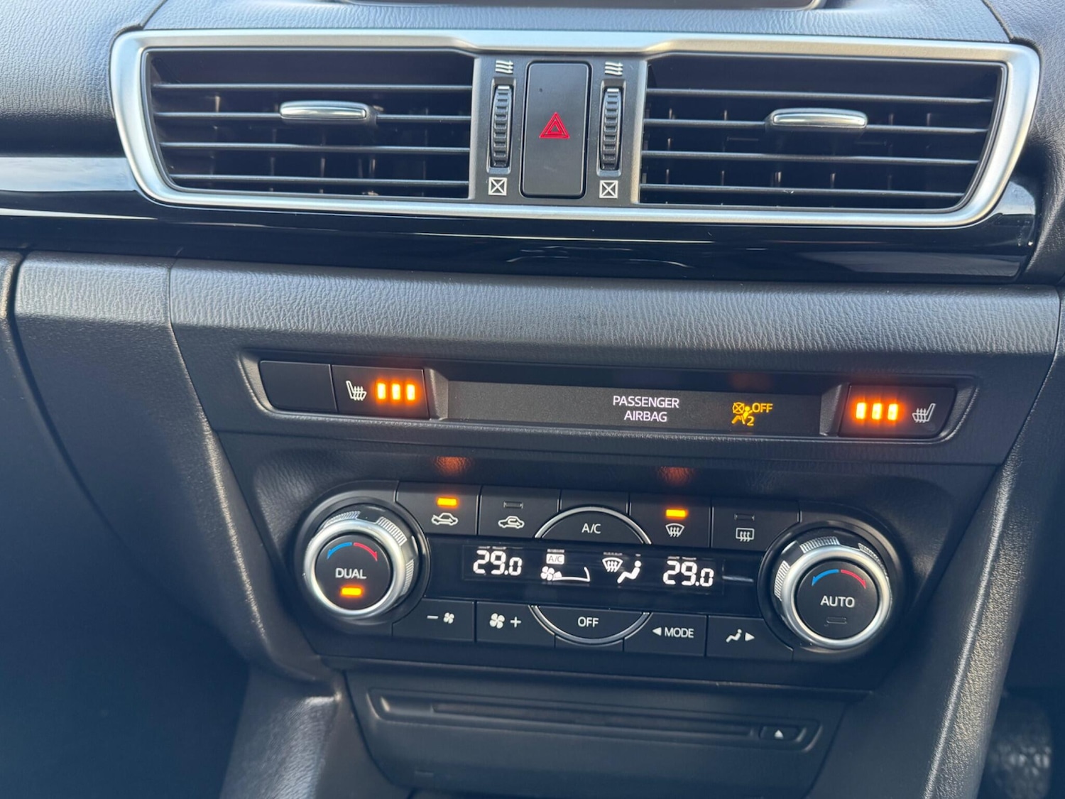 Used Mazda Mazda3 for sale - 77320497: Photo 15