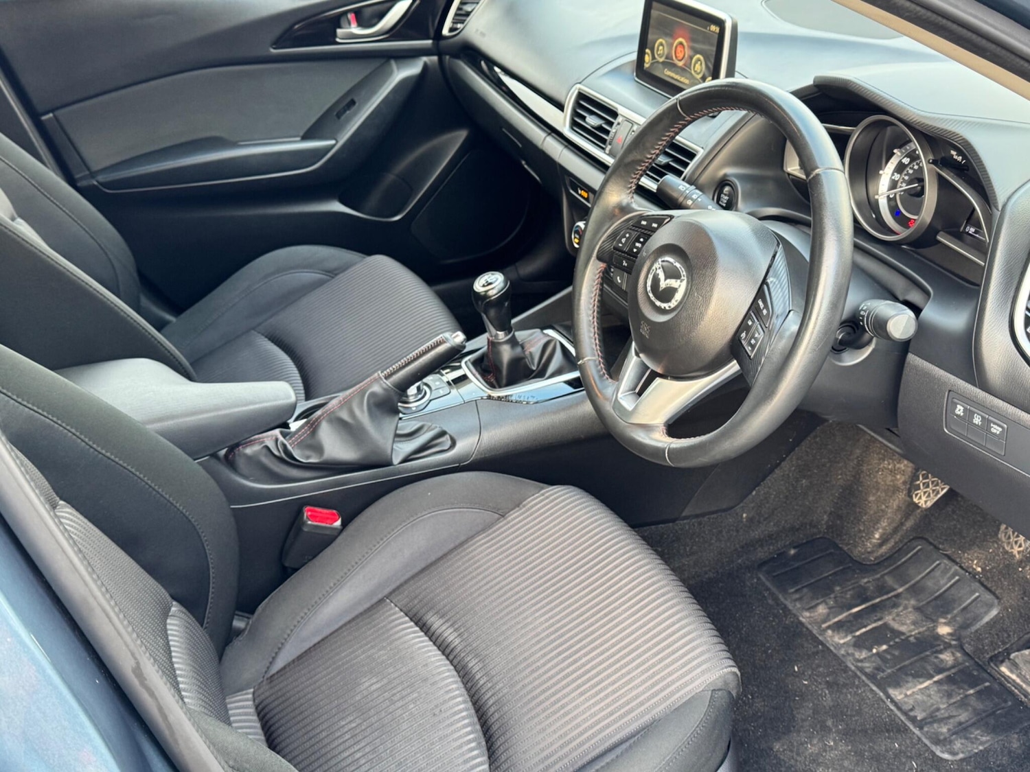 Used Mazda Mazda3 for sale - 77320497: Photo 8