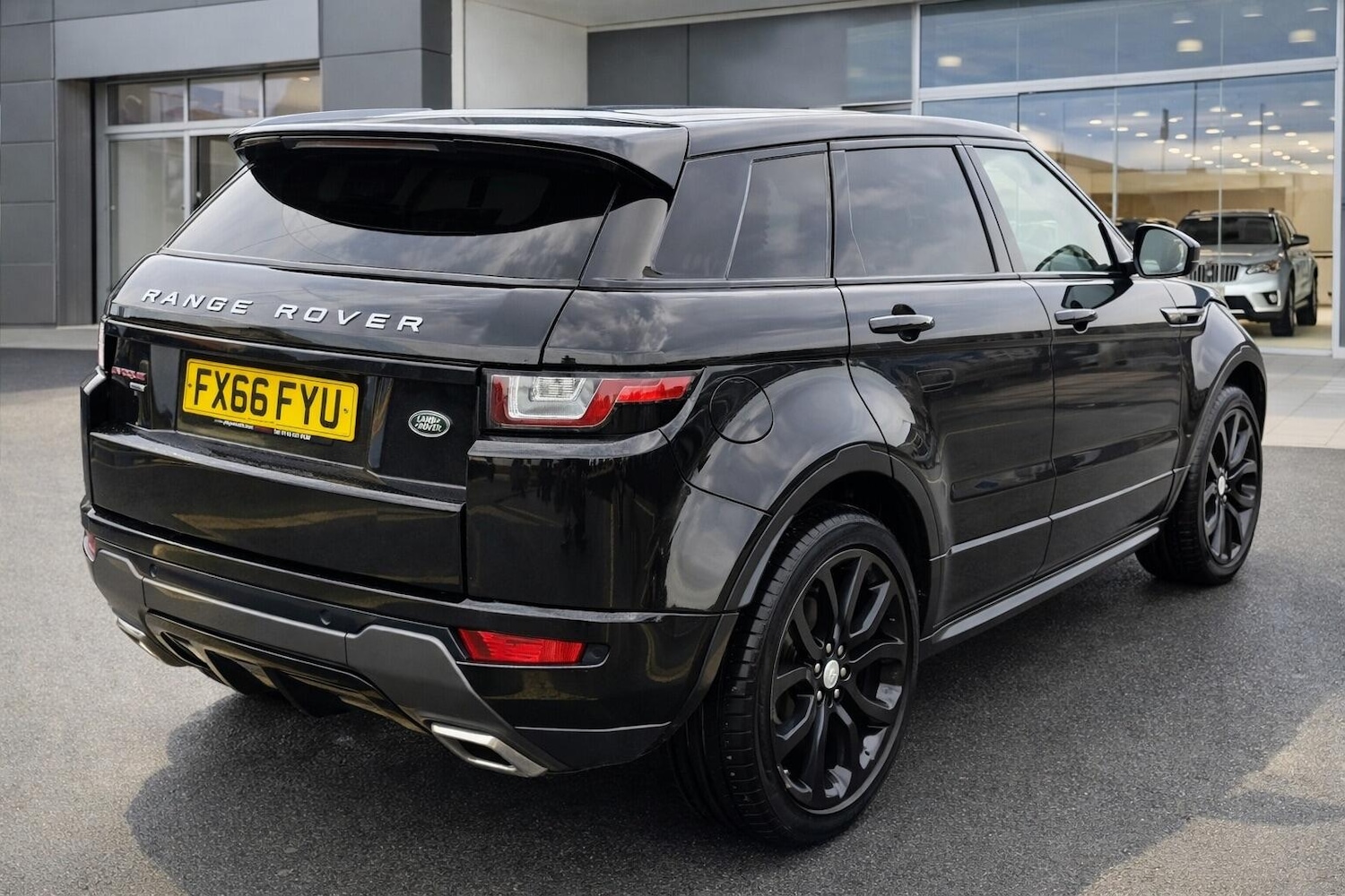 Used Land Rover Range Rover Evoque for sale - 77469144: Photo 4
