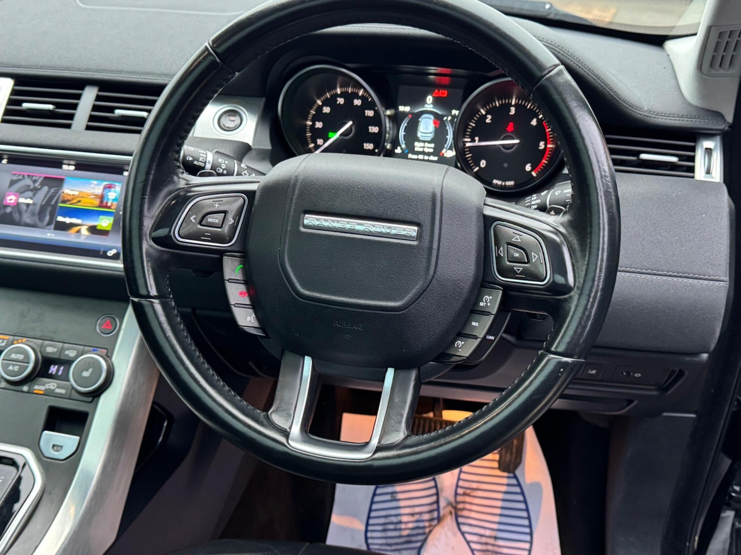 Used Land Rover Range Rover Evoque 2016 for sale - 77030015: Photo 13