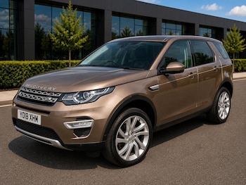 Used Land Rover Discovery Sport 2018 for sale - 79121670: Photo