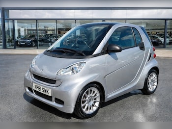 smart fortwo feature image