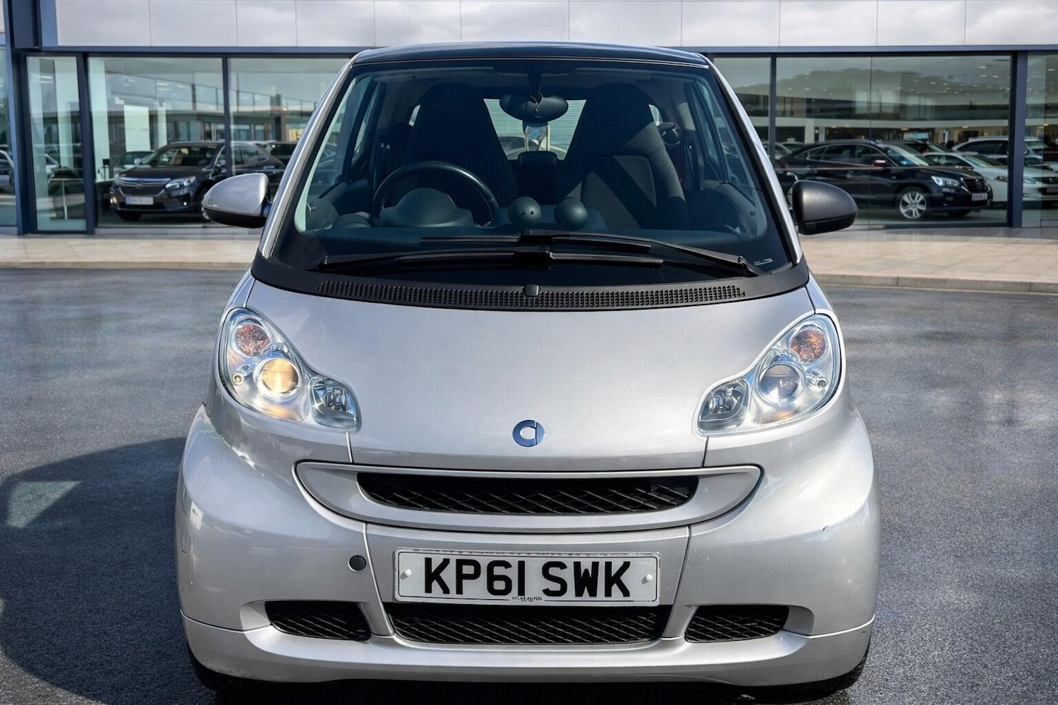 Used smart fortwo 2011 for sale - 78115261: Photo 2