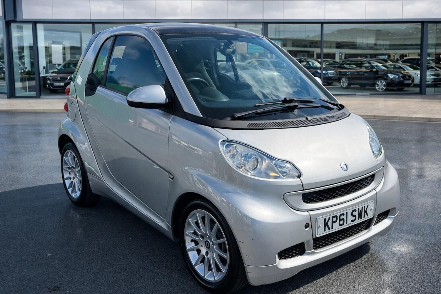 Used smart fortwo 2011 for sale - 78115261: Photo 3