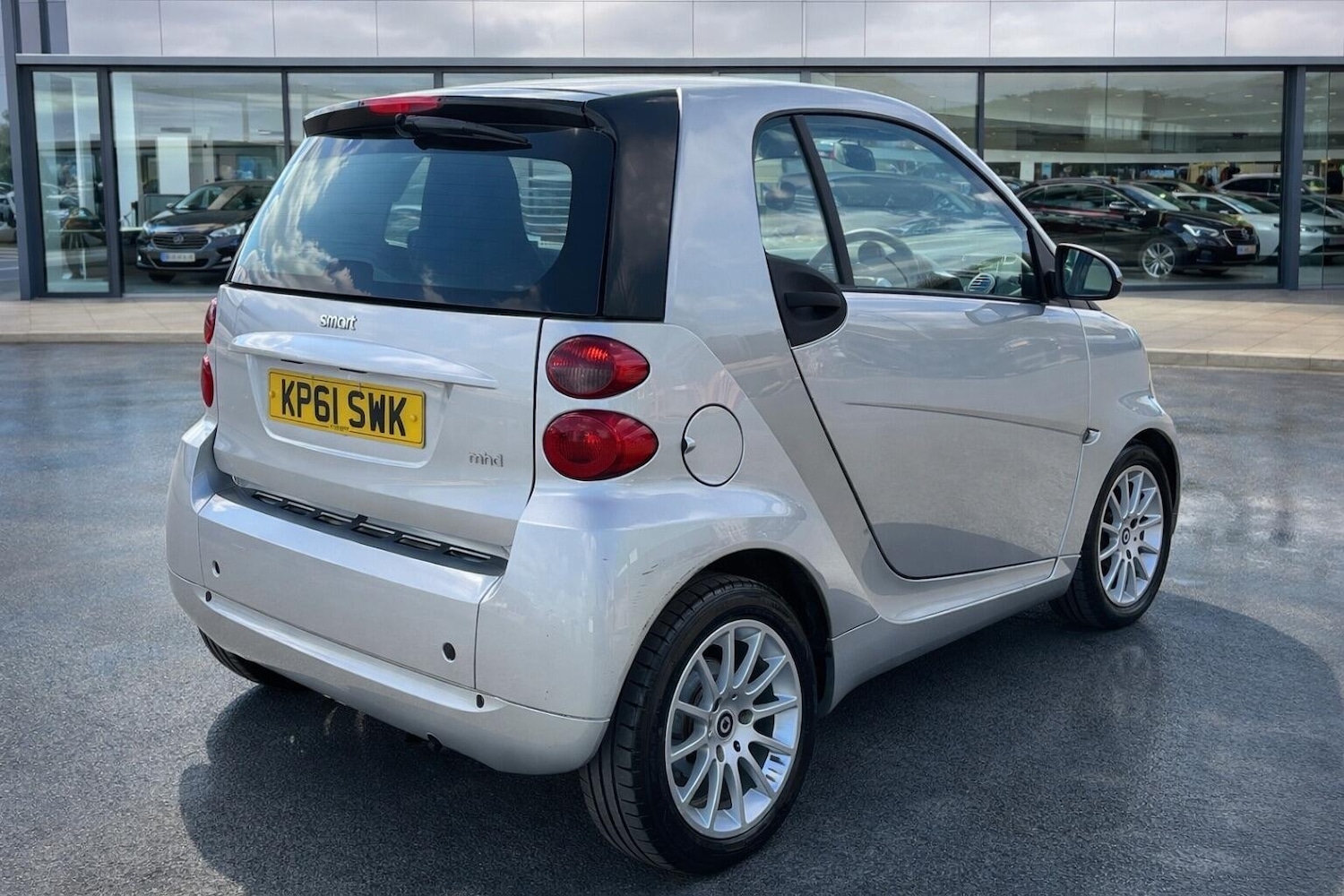 Used smart fortwo 2011 for sale - 78115261: Photo 4