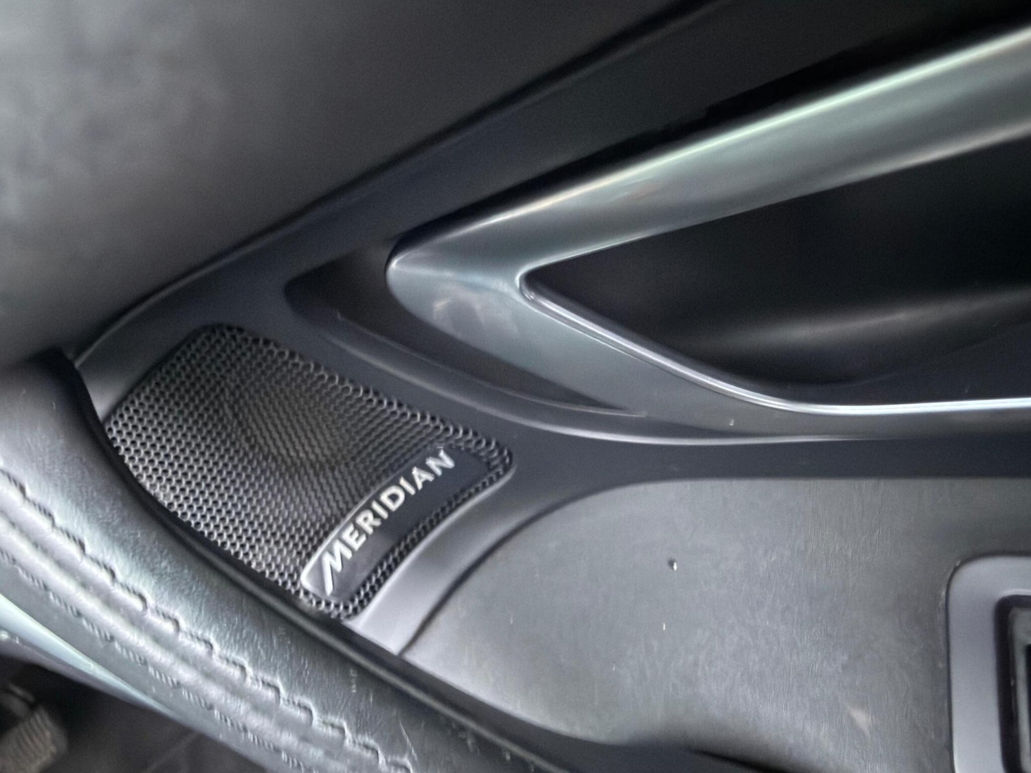 Used Land Rover Discovery Sport 2017 for sale - 77400710: Photo 28