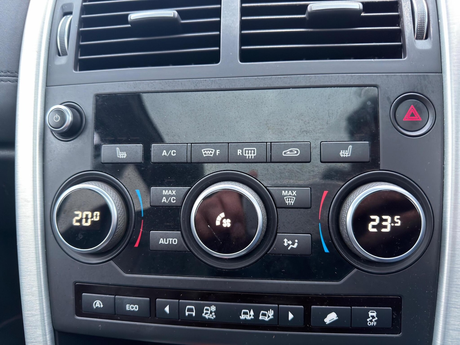 Used Land Rover Discovery Sport 2017 for sale - 77400710: Photo 29