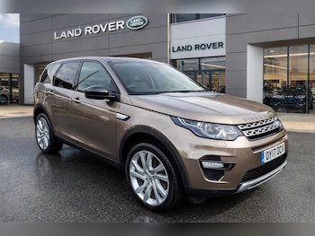Used Land Rover Discovery Sport 2017 for sale - 77400710: Photo