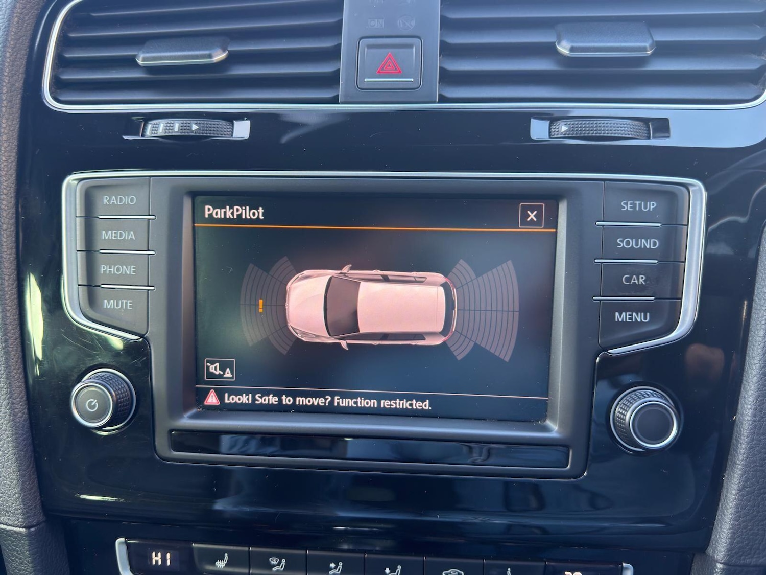 Used Volkswagen Golf 2016 for sale - 76743277: Photo 18