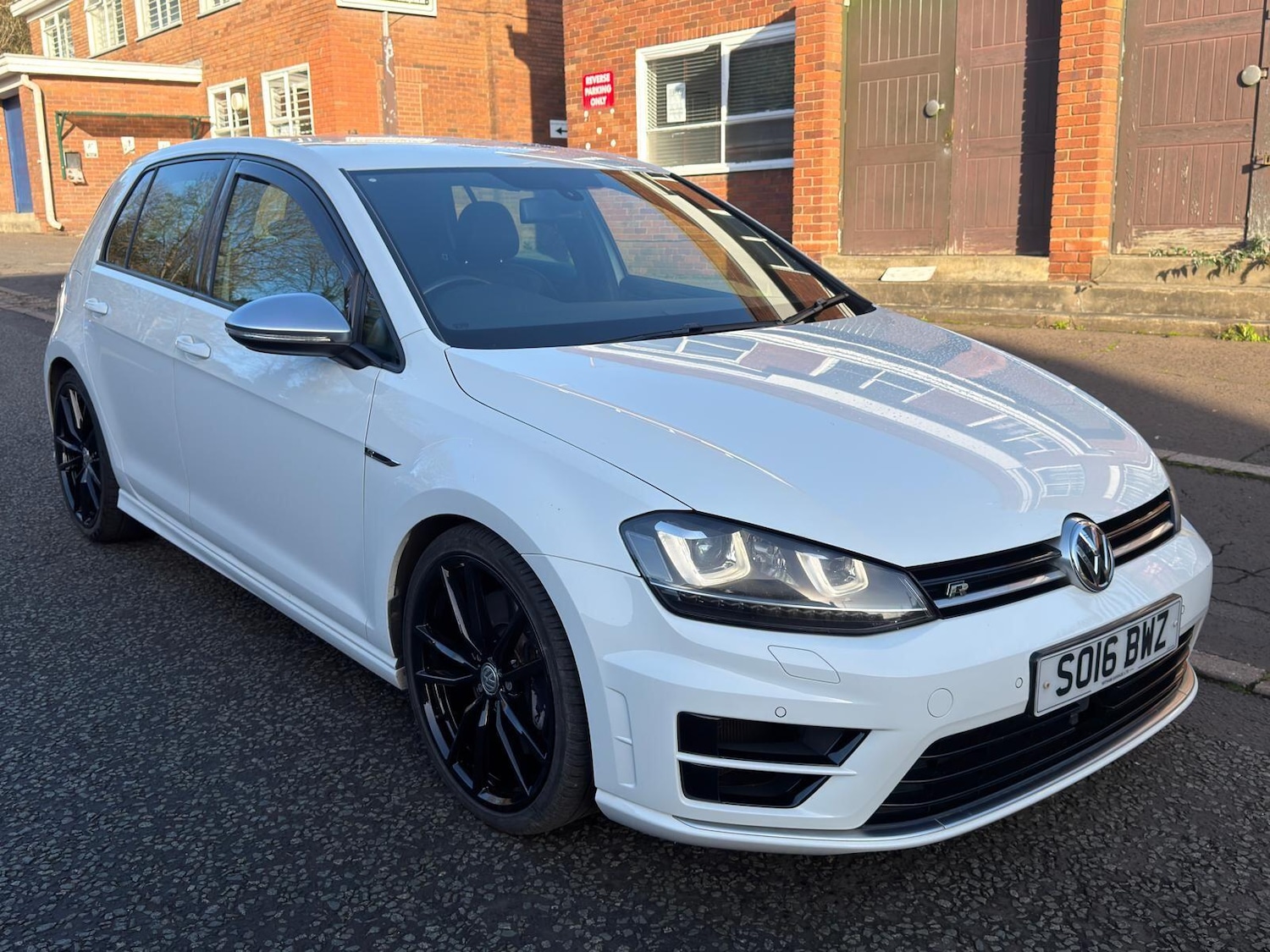 Used Volkswagen Golf 2016 for sale - 76743277: Photo 2