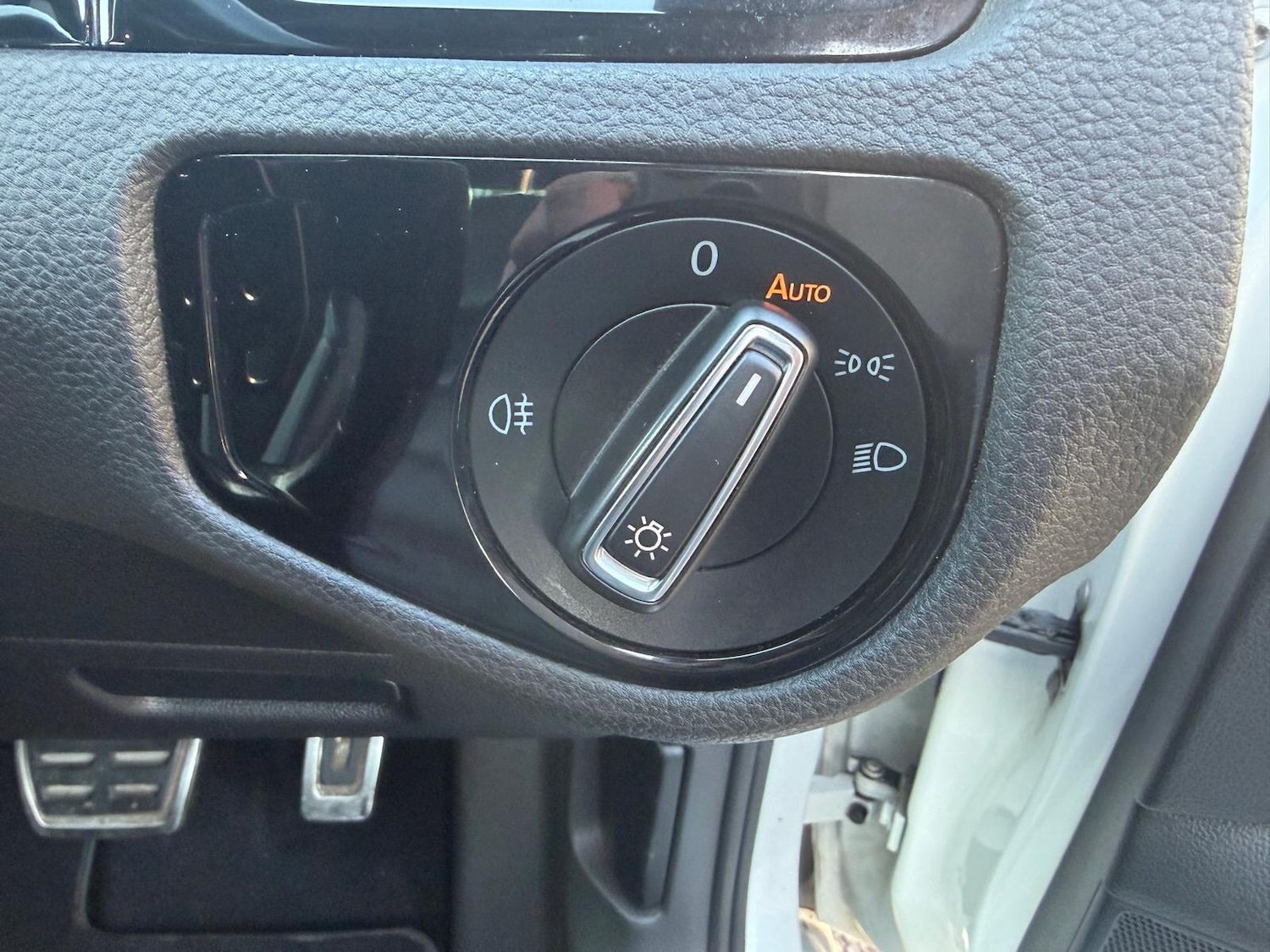 Used Volkswagen Golf 2016 for sale - 76743277: Photo 22