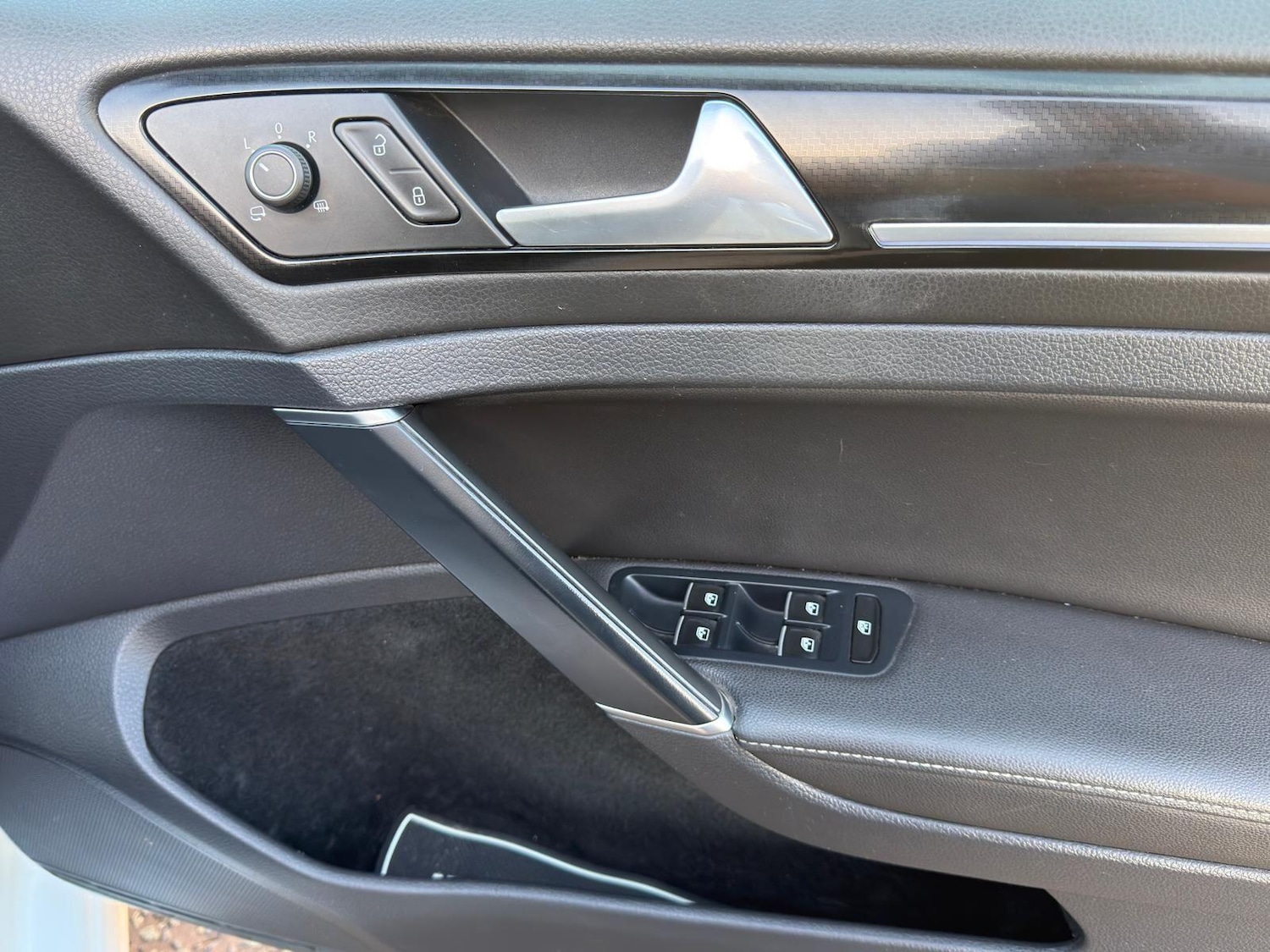 Used Volkswagen Golf 2016 for sale - 76743277: Photo 24