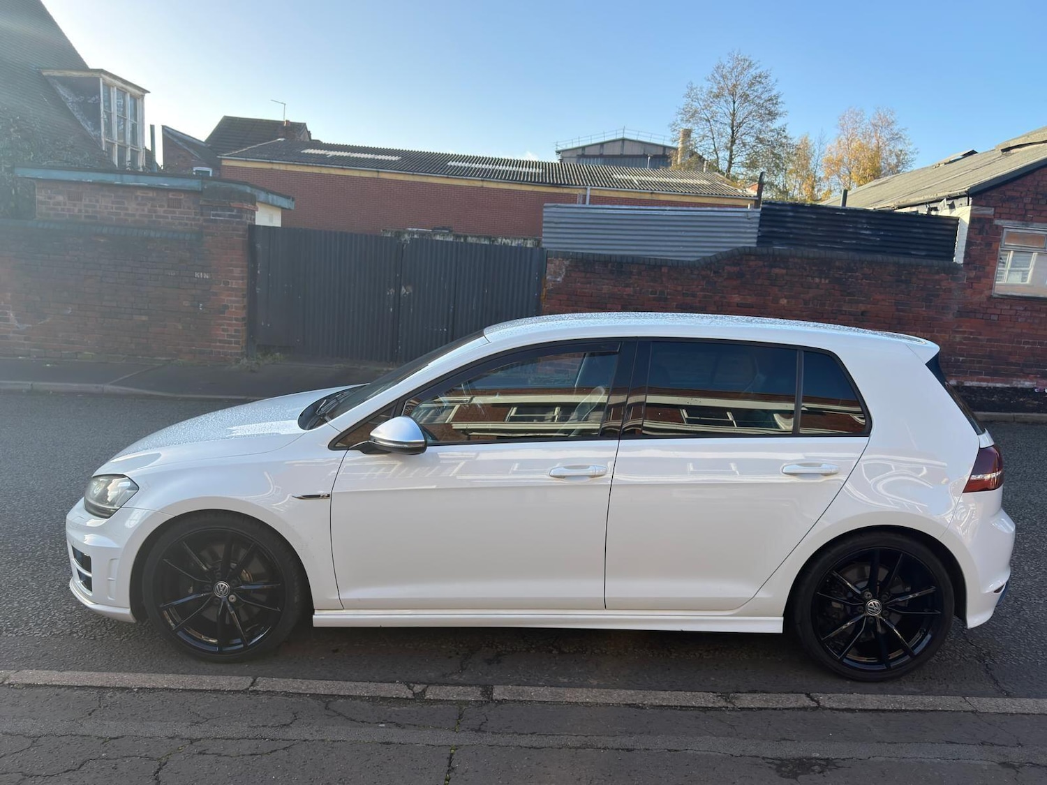 Used Volkswagen Golf 2016 for sale - 76743277: Photo 3