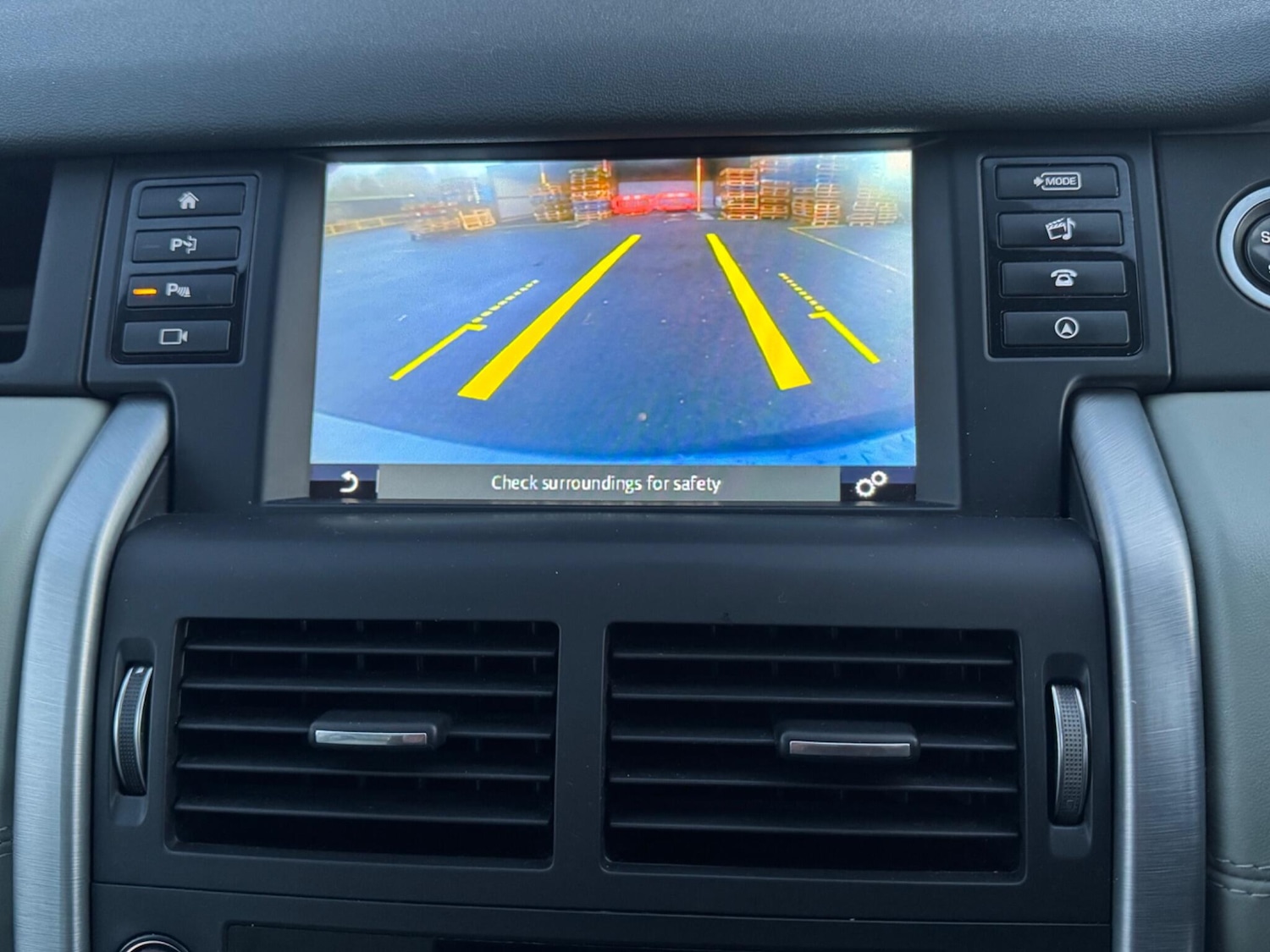 Used Land Rover Discovery Sport for sale - 77564908: Photo 13