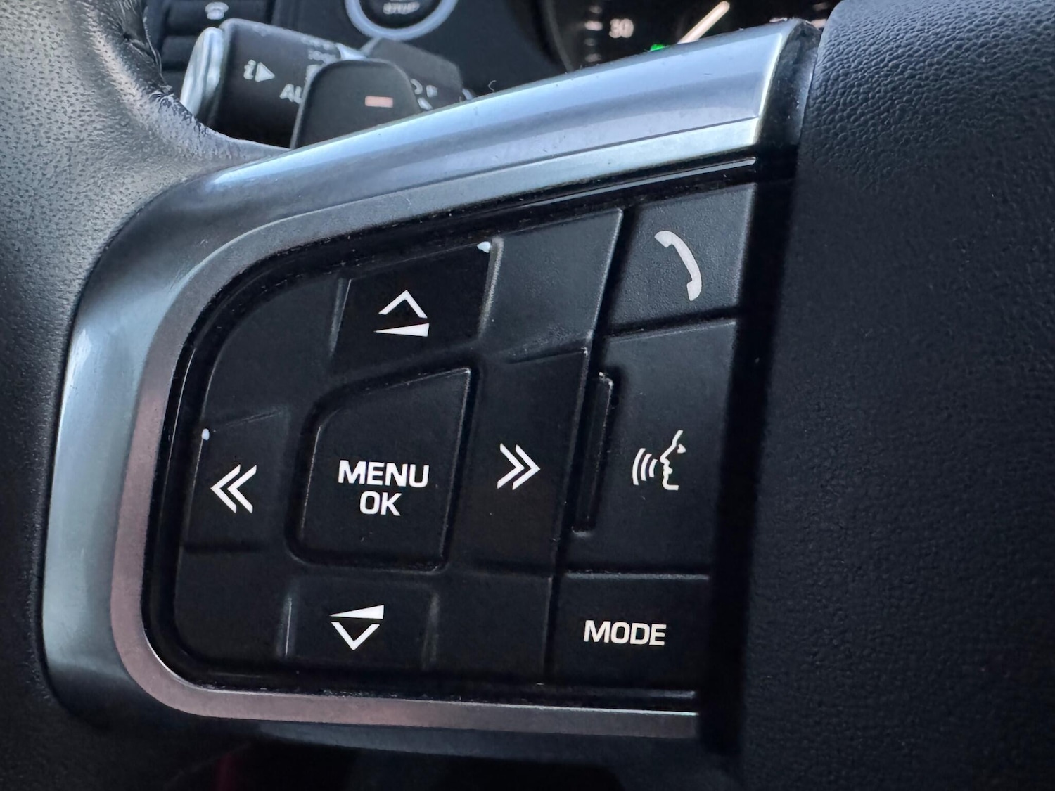 Used Land Rover Discovery Sport for sale - 77564908: Photo 25