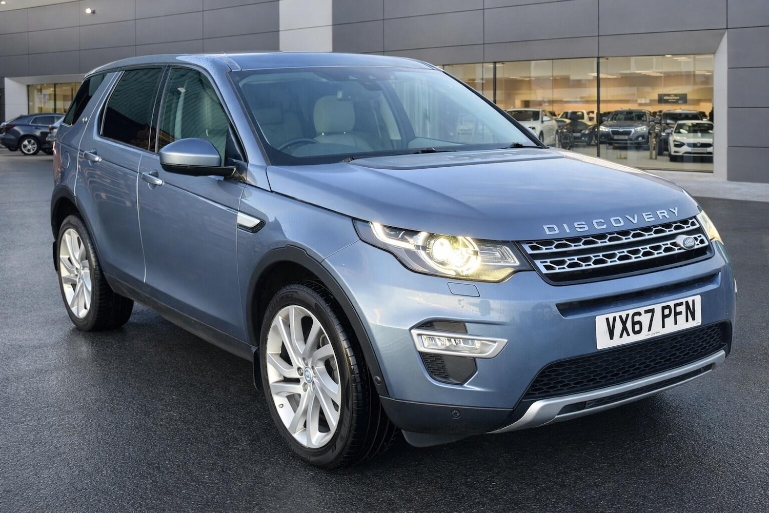 Used Land Rover Discovery Sport for sale - 77564908: Photo 3