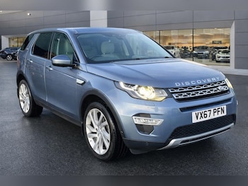 Used Land Rover Discovery Sport 2017 for sale - 77564908: Photo
