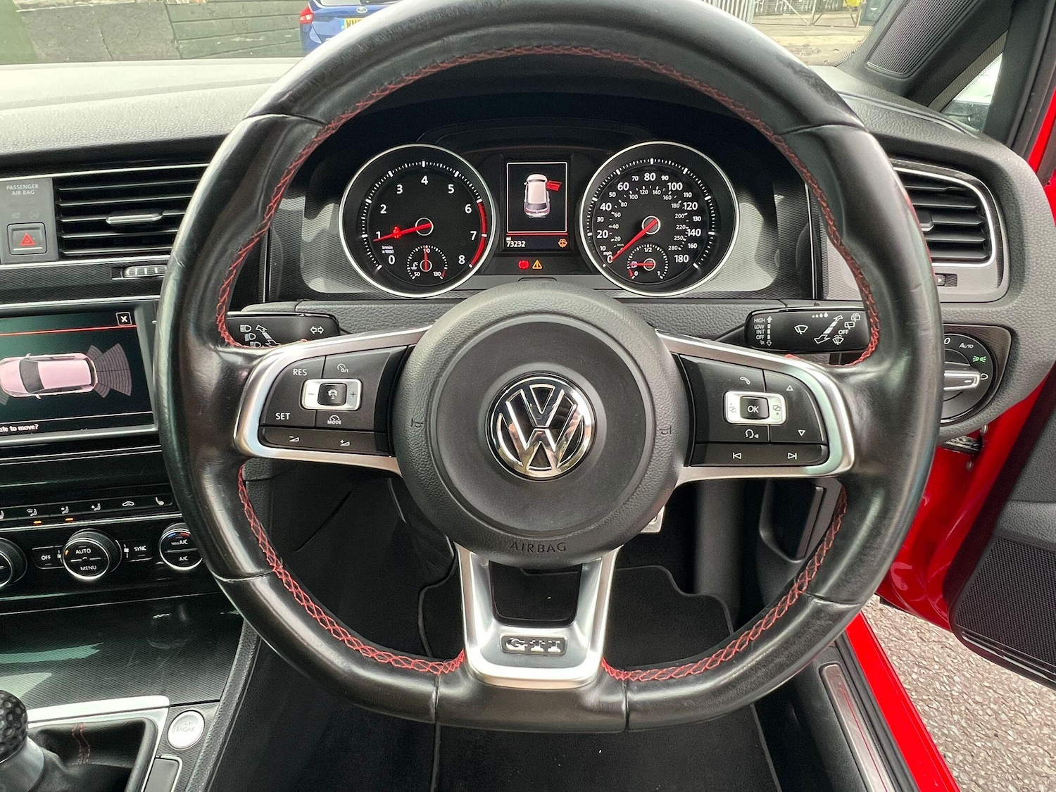 Used Volkswagen Golf 2016 for sale - 76484768: Photo 11