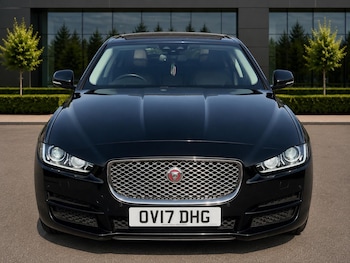 Used Jaguar XE 2017 for sale - 79325130: Photo
