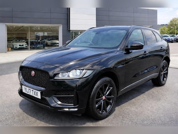 Used Jaguar F-Pace 2017 for sale - 77909342: Photo