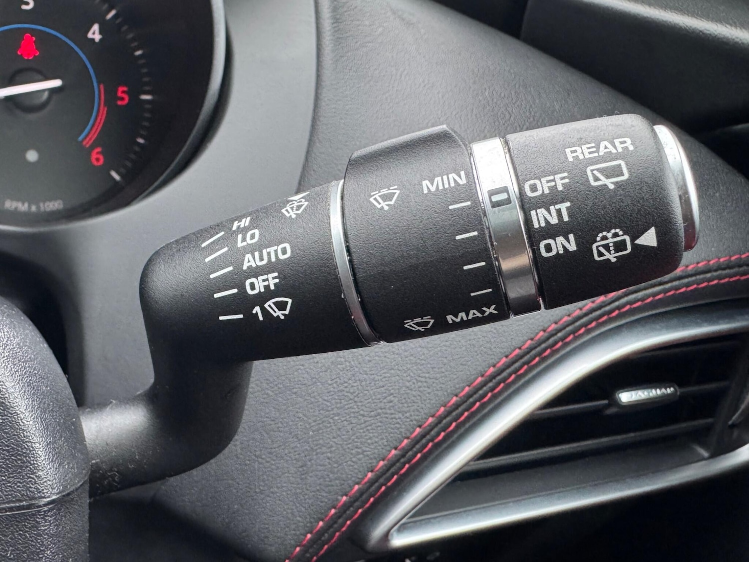 Used Jaguar F-Pace 2017 for sale - 77909342: Photo 23