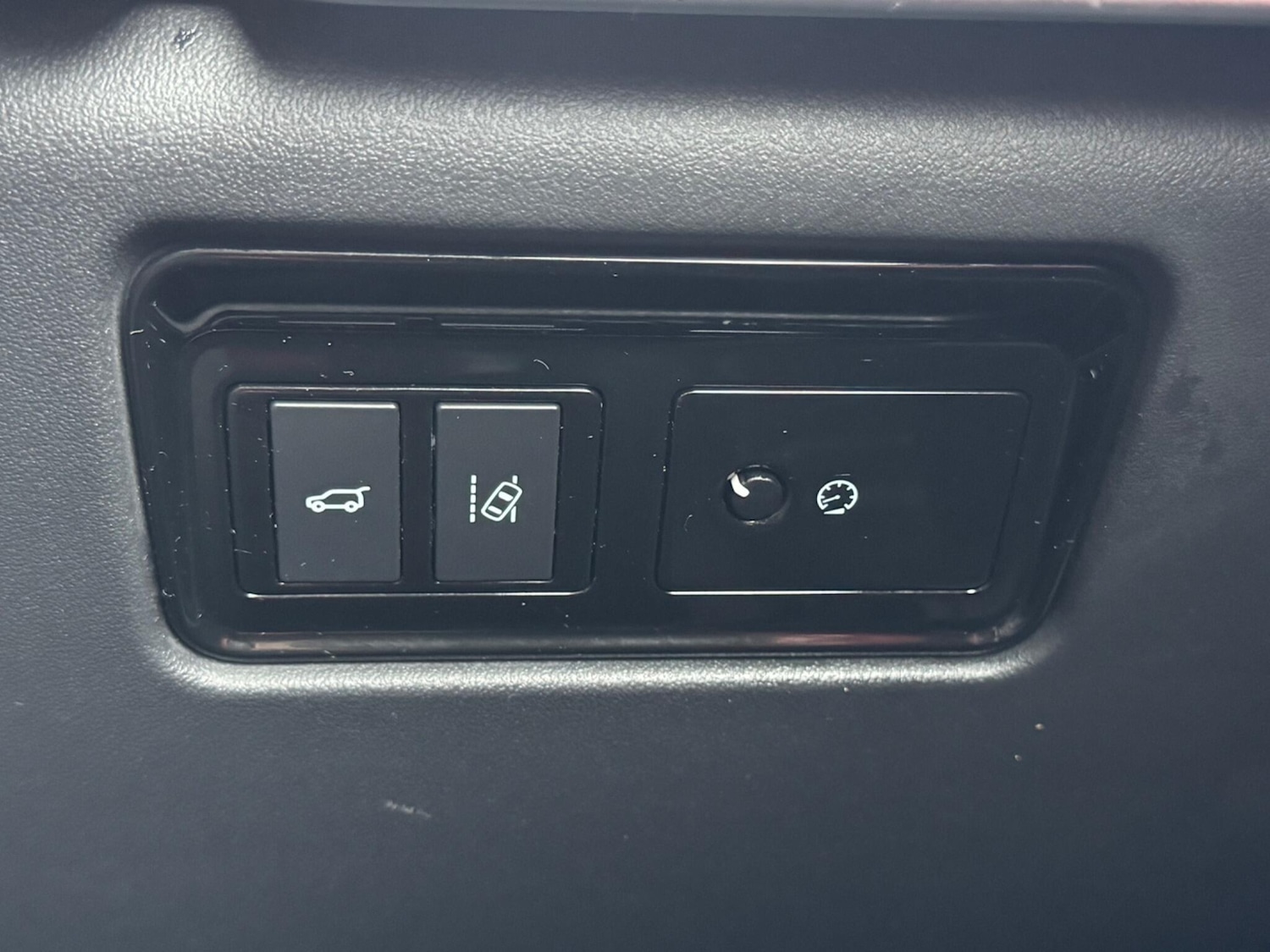 Used Jaguar F-Pace 2017 for sale - 77909342: Photo 25